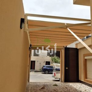 مظلات مواقف سيارات متحركة