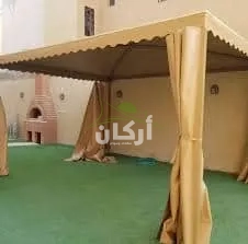 فني مظلات وسواتر بالرياض